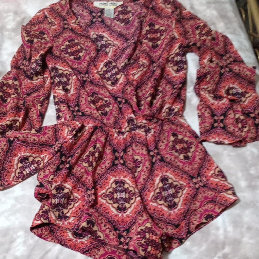 Mini Chic Patterned Romper - image 1